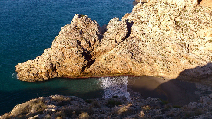 Agua amarga los muertos